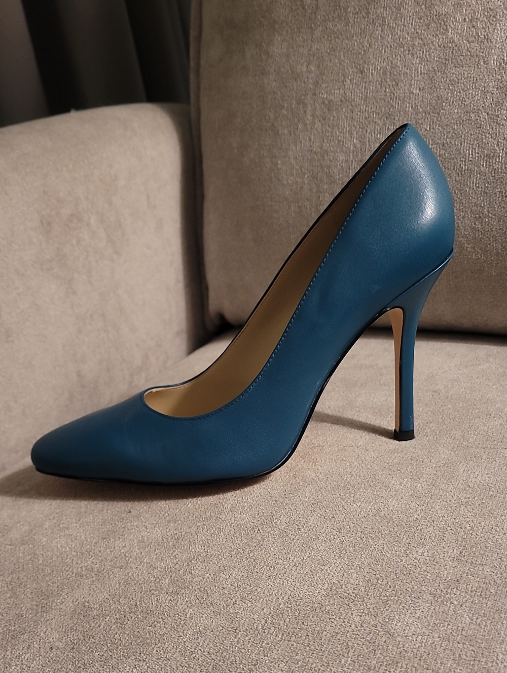 Teal Pointed-Toe Stiletto Pump - Women's Dress Heel